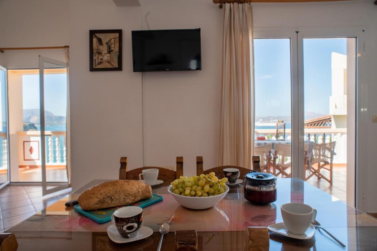 Apartment Dina Almyrida (Crete)